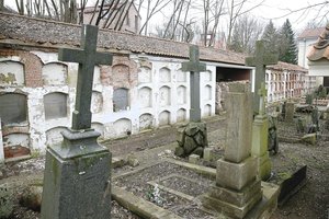 Beveik tuščias kolumbariumas labai patogioje Vilniaus vietoje: kiek ilgai dar bus nenaudojamas?