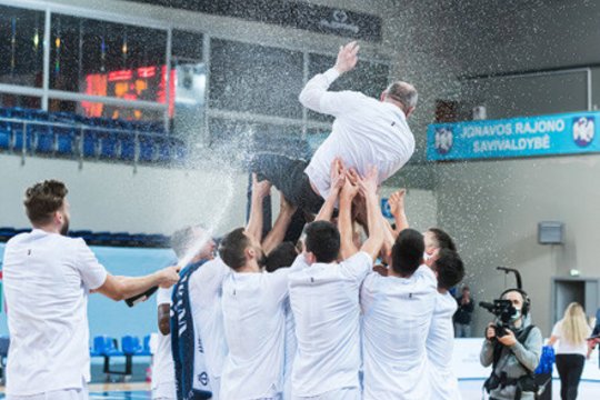 Jonavai kelią į NKL viršūnę nutiesė tėvas ir sūnus Šeškai: gali suvienyti jėgas ir LKL