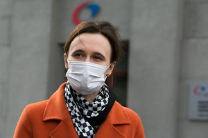 V. Čmilytė-Nielsen siūlo neskubėti įvesti COVID-19 imuniteto pasą: ar netaps meškos paslauga