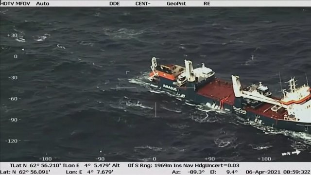 Pamatykite: prie Norvegijos krantų dreifavo Nyderlandų laivas, teko evakuoti įgulą