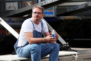 M. Mikutavičius: automobilis turi priminti mechanines dirbtuves, o ne modeliuką su baterijomis