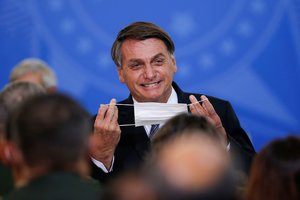 Brazilijos Senatas tirs J. Bolsonaro veiksmus valdant COVID-19 pandemiją