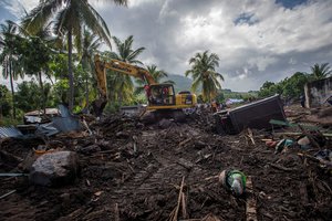 Prie Indonezijos artinasi naujas ciklonas