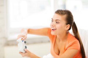 Vaizdo žaidimai: žaidžiame mes ar žaidžia mumis?