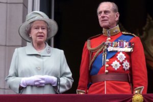 Pasaulis atiduoda pagarbą mirusiam princui Philipui: gedi ir karaliai, ir valstybių vadovai