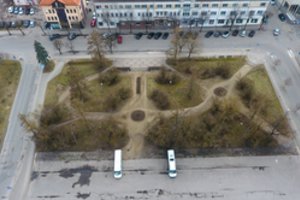 Autobusų stoties statybos brangsta šuoliais: valdžia daugiau nei dvigubai išaugino kainą ir permetė miestiečių pečių