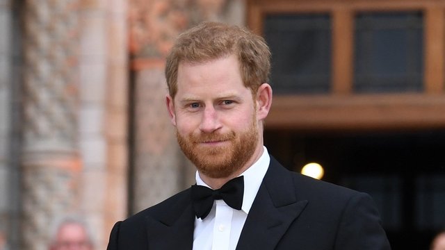 Aiškėja daugiau princo Philipo laidotuvių detalių: britai įvertino Harry dalyvavimo būtinybę