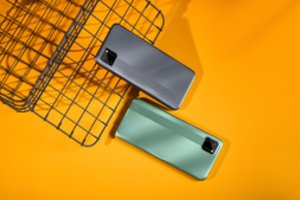 Didžiausia „Xiaomi“ konkurentė Baltijos rinkai pasiūlė tris naujus telefonų modelius