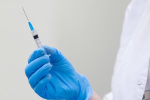 Vyriausybės užmojui dėl vakcinų – Vaistų kontrolės įspėjimas: priminė skiepų instrukcijas