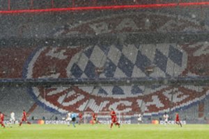 UEFA Čempionų lyga: ar „Bayern“ po rungtynių Paryžiuje liks be karūnos?
