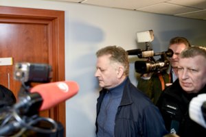 Korupcija kaltinamo V. Bavėjano byloje apklausti buvę teisėjai