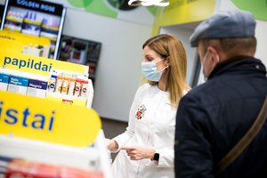 Vaistininkė davė 6 patarimus, kaip sutaupyti perkant vaistus