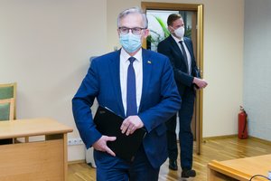 J. Sabatauskas ragina kuo greičiau „atkimšti medicininių paslaugų kamštį“: „Turime beveik 10 tūkst. perteklinių mirčių“