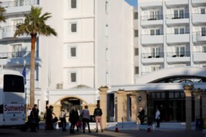 Graikija atsiveria plačiau, netrukus turistams iš ES nebereikės izoliuotis  