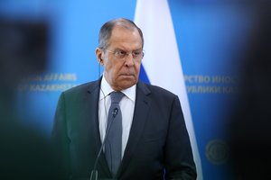 S. Lavrovas pareiškė, kad Rusija atsakys į JAV sankcijas