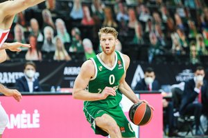 LKL – įspūdingas „Žalgirio“ kėlinys ir Th. Walkupo dvigubas dviženklis