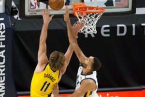 D. Sabonis žaidė solidžiai, tačiau „Pacers“ turėjo pripažinti dėl traumos savo vedlio netekusių lygos lyderių pranašumą