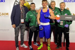 Lietuvos boksininkas įveikė tituluotą varžovą ir pateko į pasaulio čempionato aštuntfinalį