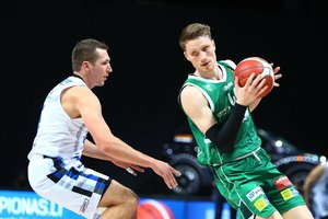 Beveik visas rungtynes be tritaškių gyvenęs Kauno „Žalgiris“ susitvarkė su „Neptūno“ krepšininkais