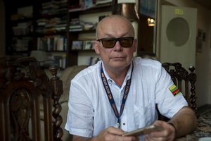 Viename paskutinių interviu K. Vitkus aprodė jųdviejų su žmona puoselėtą dvarą