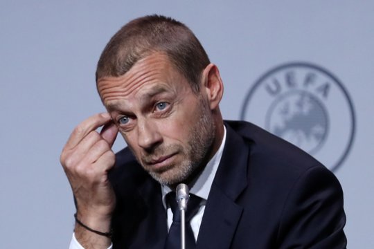 Kuriamai Superlygai – atsakas: Čempionų lygoje rungtyniaus 36 komandos ir nebus jokių grupių