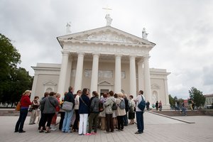 Gidai apie subsidiją: pridėta tiek saugiklių, kad 95 proc. gidų ir kelionių vadovų neatitinka reikalavimų