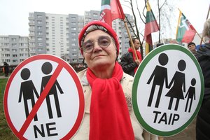 Pandemijos akivaizdoje – Vilniaus leidimas rengti iki 7 tūkst. žmonių subursiantį mitingą: sako, kad gins tradicinę šeimą