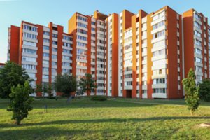 Daugiabučių renovacija kelia klausimų: ar didėja šildymo kaina modernizuotų namų gyventojams?