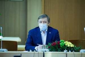 R. Karbauskis: LVAT nagrinės šešėlinės Vyriausybės narių kreipimąsi dėl pabrangusių studijų