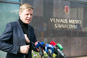 Sostinės opozicija piktinasi paskutinę minutę pateikta mero ataskaita