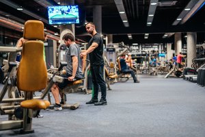 Valdžios mostas sporto klubų neišgelbės – dirbdami tokiomis sąlygomis tik dar labiau grimztų į skolas