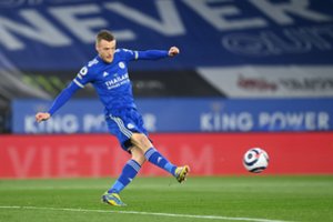„Leicester“ ekipa neturėjo vargo su WBA, o J. Vardy nutraukė 11 mačų įvarčių „sausrą“