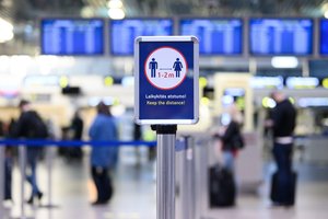 SAM paaiškino, ką reikia žinoti atvykstantiems į Lietuvą: svarbiausi klausimai ir išimtys