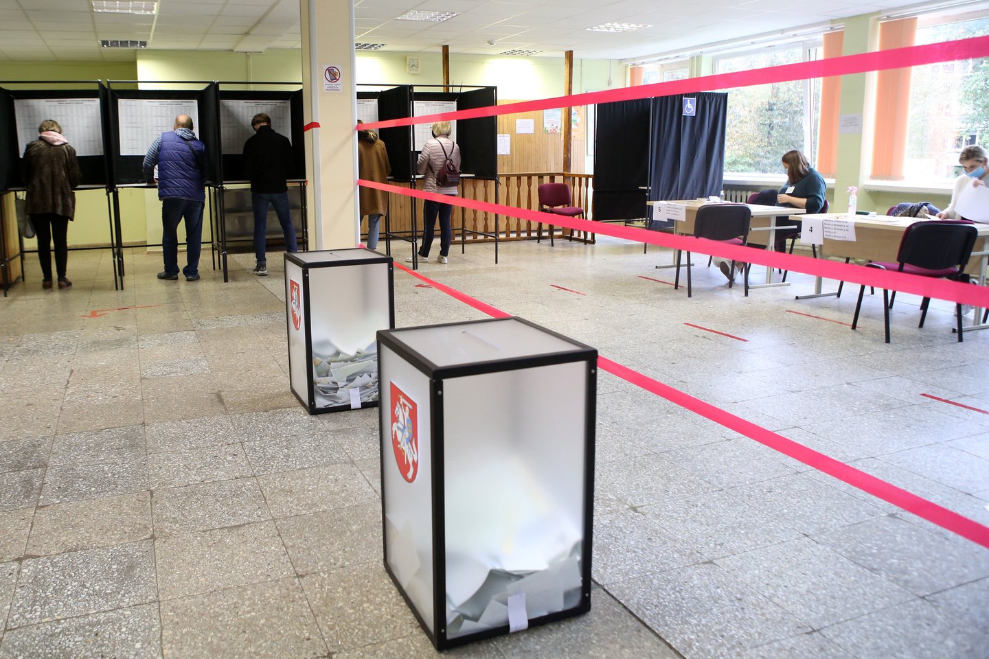 Radviliškiečiai aktyviau balsuoja nei 2019 metais.<br>M.Patašiaus asociatyvi nuotr.