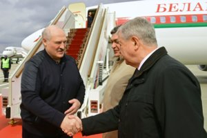 A. Lukašenka pasakė, kas valdys Baltarusiją, jei prezidentas bus nušautas