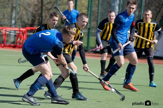 Lietuvos žolės riedulio vyrų čempionato starte – širvintiškių pergalė Vilniuje