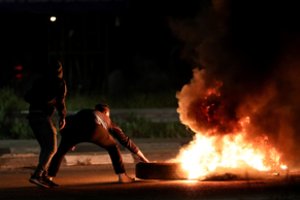 Izraelio policija po smurtinių protestų pašalino barikadas Rytų Jeruzalėje