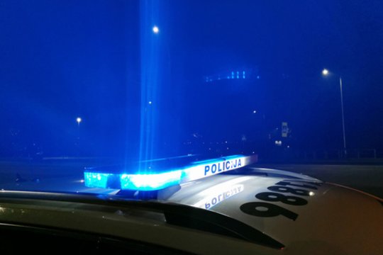 Kaune viešoje vietoje senolę apiplėšęs vyras nuteistas 30 parų arešto
