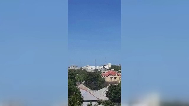 Maištaujantys Somalio armijos daliniai įžengė į sostinę: vyksta susišaudymas dėl kontrolės