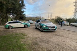 Vairuotojai nepasimoko: prie vairo pakartotinai neblaivūs ir be teisių