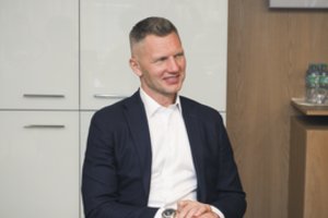 Rimanto Kaukėno paramos fondo dovana – sėklidės implantas NVI pacientui