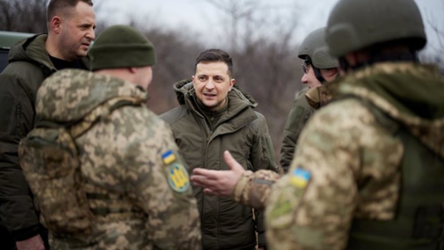 V. Zelenskis: Ukrainos armija turi būti pasirengusi, Rusijos kariai gali sugrįžti bet kada