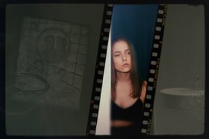 GJan pristato naują dainą, kurią išgelbėjo juostinis fotoaparatas