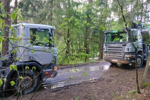 Vilkikų vairuotojai Europoje jau moka solidžias baudas – pareigūnams nė motais jų diplomai