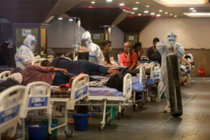 Indijoje užregistruotas naujas mirčių nuo COVID-19 rekordas – 3 645