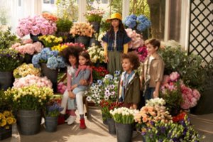 Vaikų aprangos ir avalynės tendencijos: kas madinga šį sezoną?