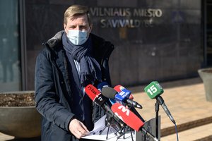 R. Šimašius jau neatmeta galimybės į mokyklas grąžinti 5-11 klasių moksleivių