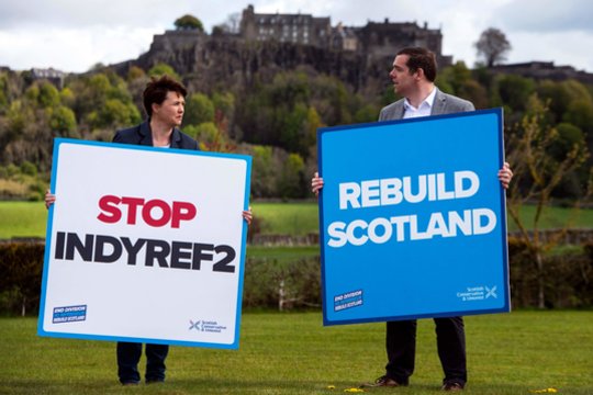 Jungtinė Karalystė ruošiasi atidžiai stebimiems vietos valdžios rinkimams