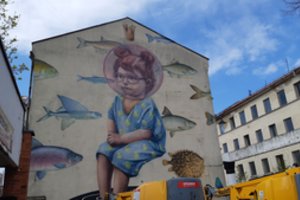 Ekspedicija po neišgalvotus pasaulius – ant Klaipėdos pastato sienos