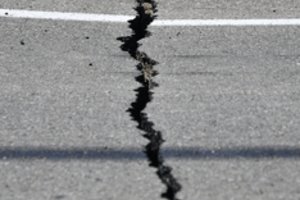 Filipinai: netoliese 53 300 gyventojų turinčio miesto – 5,1 balo stiprumo žemės drebėjimas